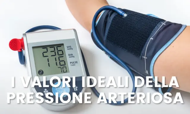 Misurazione pressione arteriosa: 236/116. Valori ideali dopo mangiato? Monitorare la salute.
