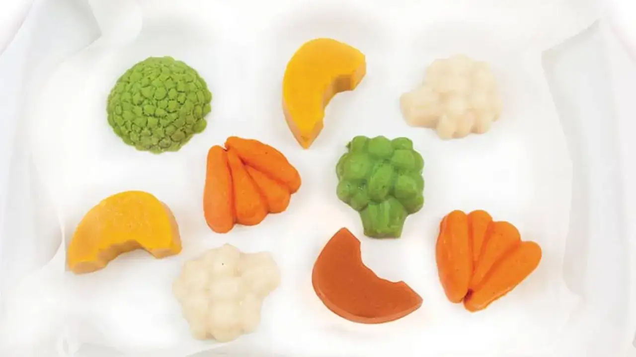 Formine di verdure morbide: piselli, carote, broccoli, zucca e cavolfiore. Ideali per chi ha disfagia cosa mangiare.